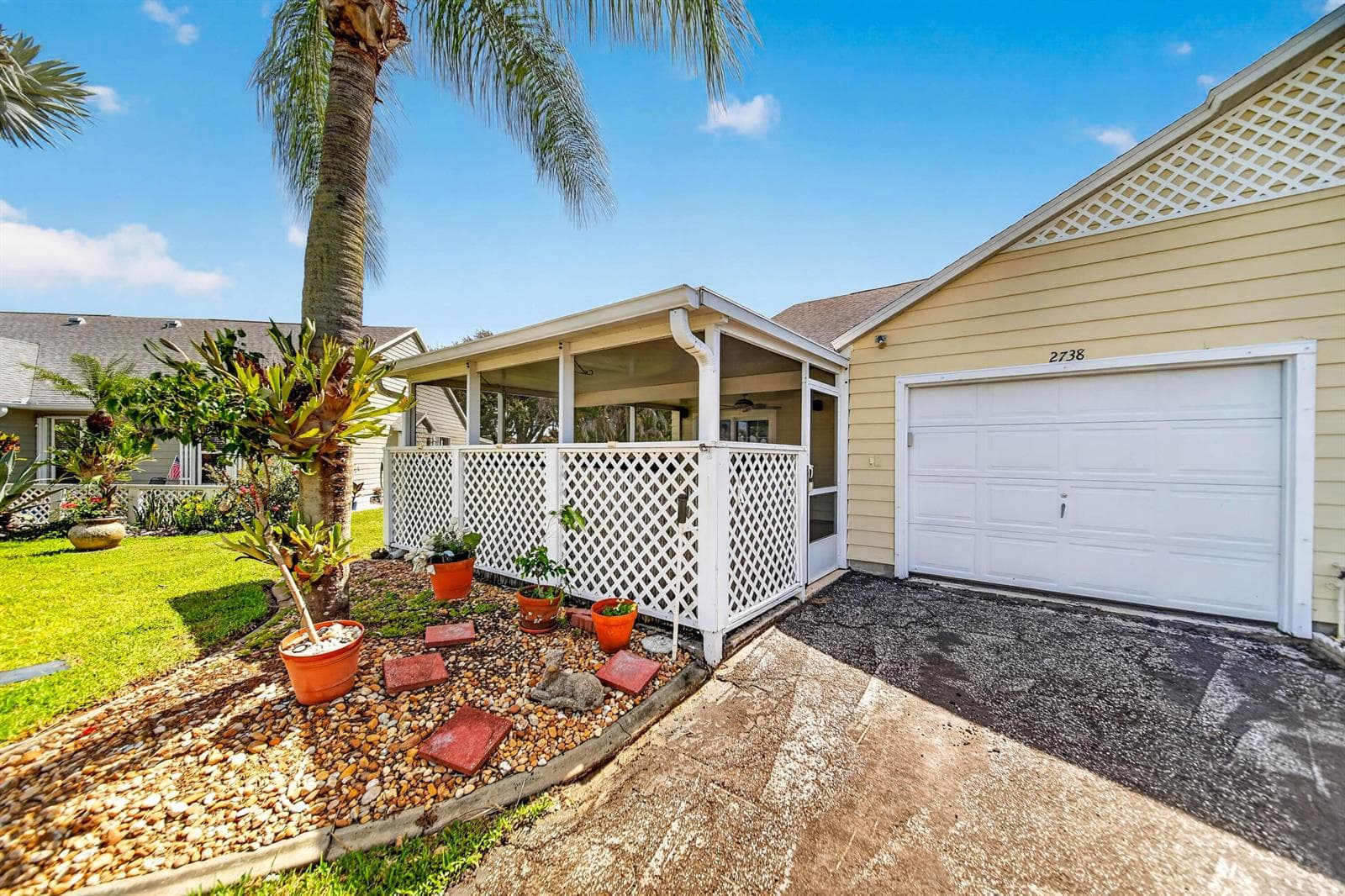 2738 SE Tropical East Circle, Port St. Lucie FL 34952 photo 2