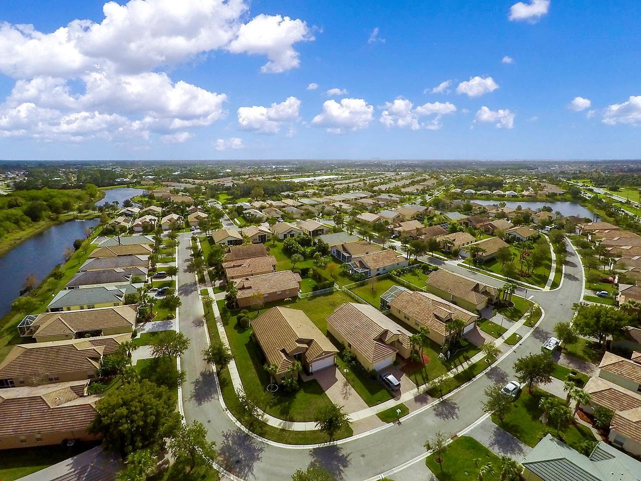 9563 SW Flowermound Circle, Port St. Lucie FL 34987 photo 2