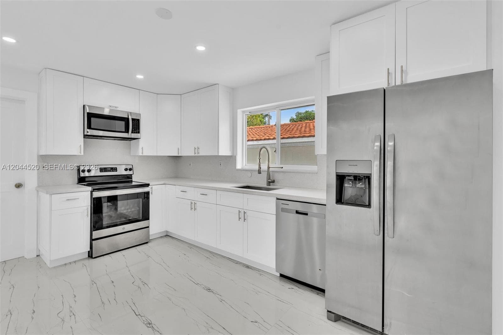 8858 Harding Ave, Surfside FL 33154 photo 5