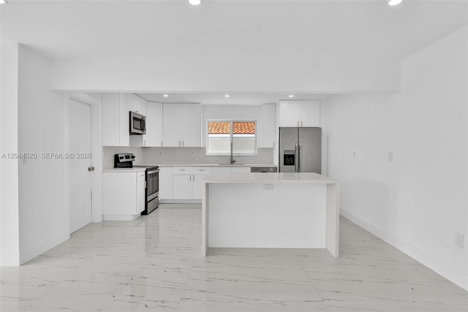 8858 Harding Ave, Surfside FL 33154 photo 4