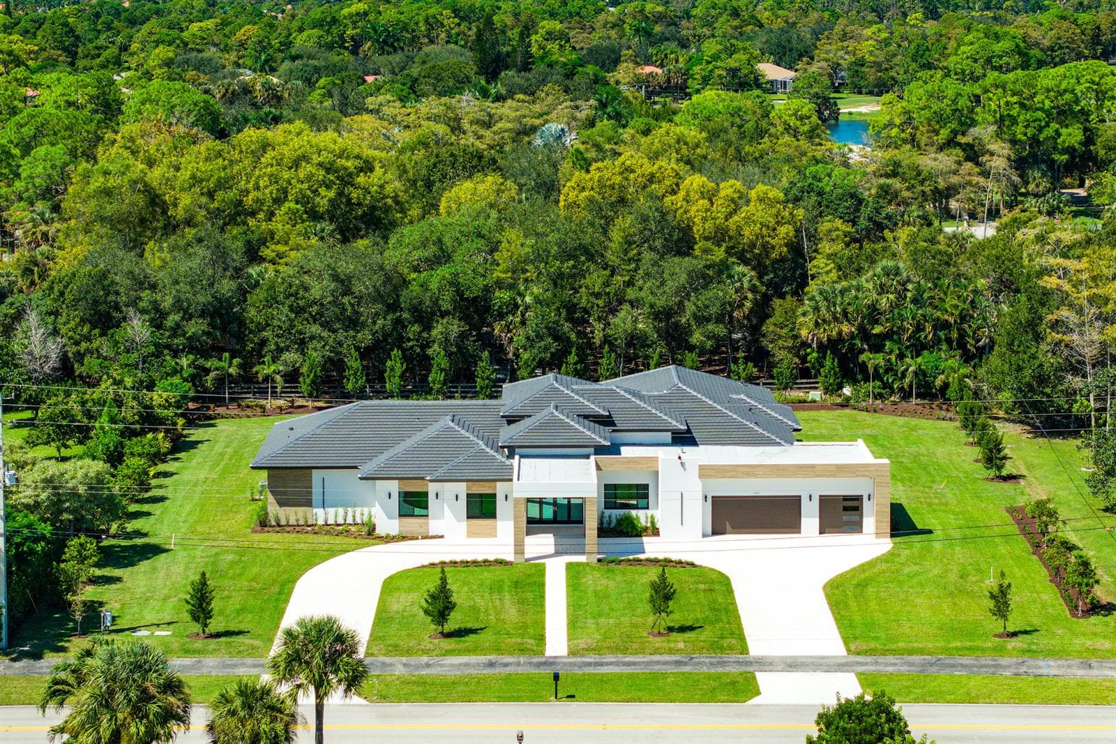 14817 Paddock Drive, Wellington FL 33414 photo 5