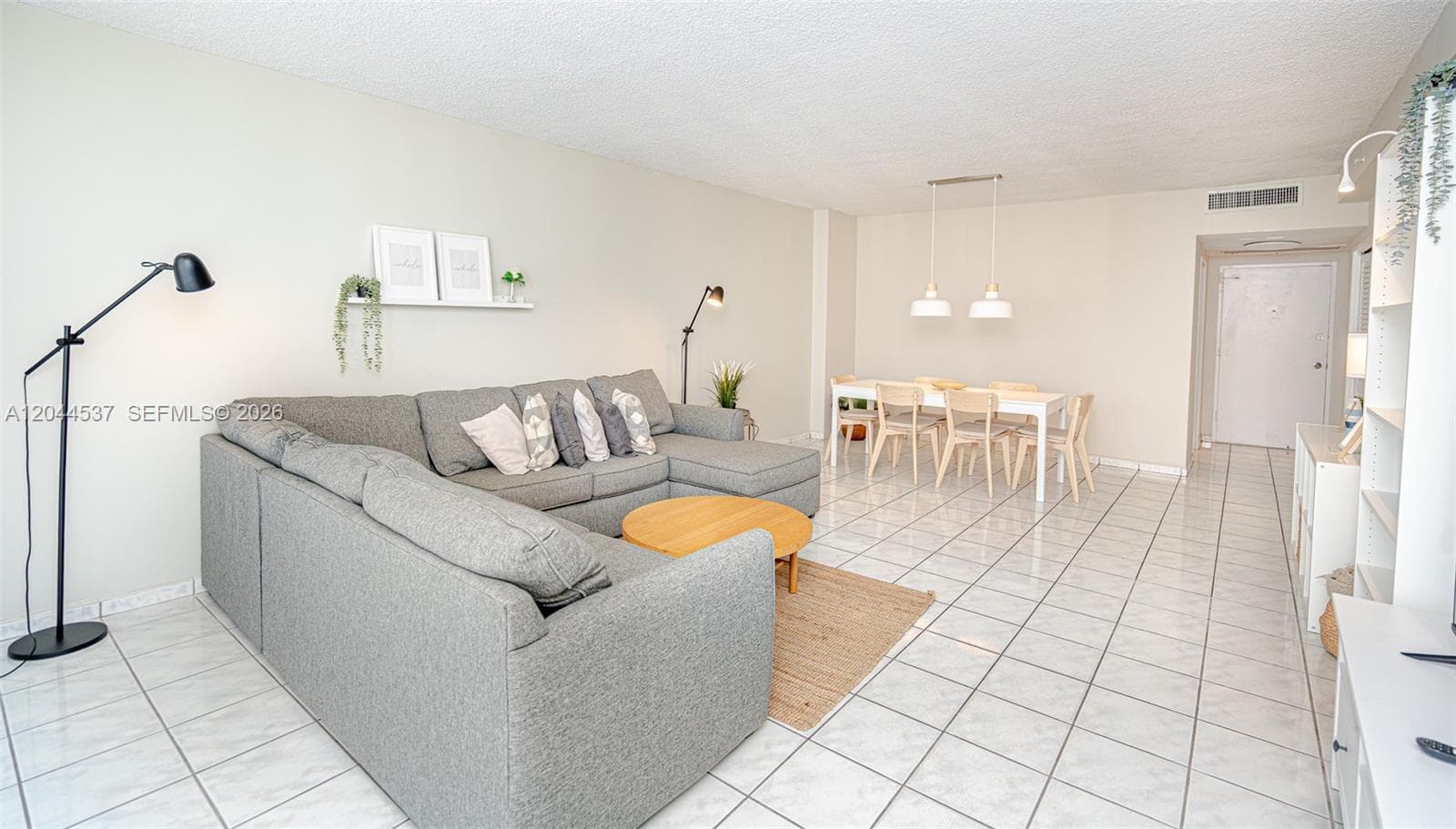 5601 Collins Ave # 1517, Miami Beach FL 33140 photo 2