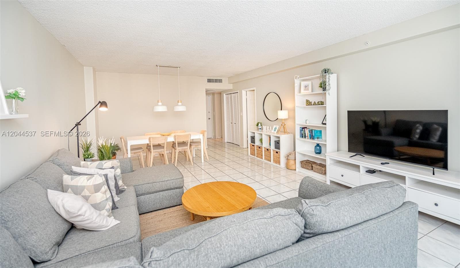 5601 Collins Ave # 1517, Miami Beach FL 33140