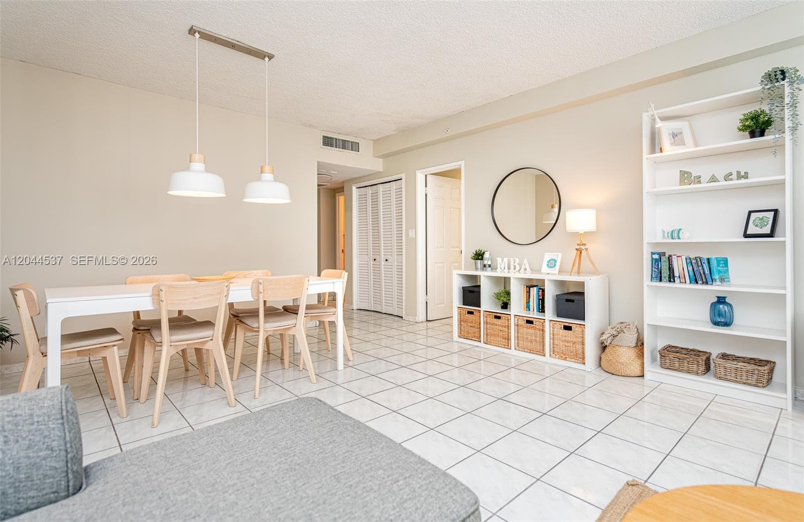 5601 Collins Ave # 1517, Miami Beach FL 33140 photo 5