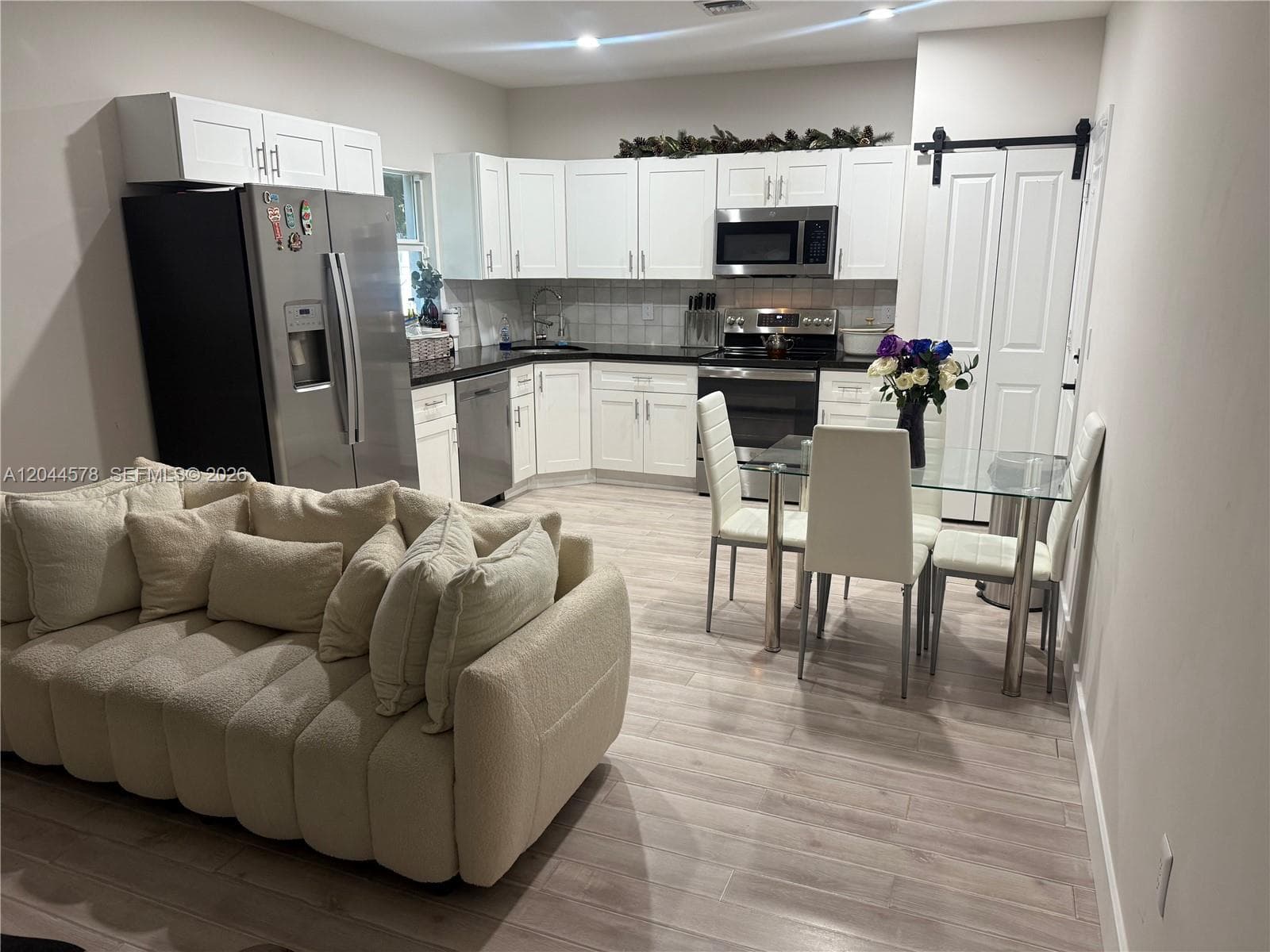 1035 NW 2nd Ave, Fort Lauderdale FL 33311 photo 3