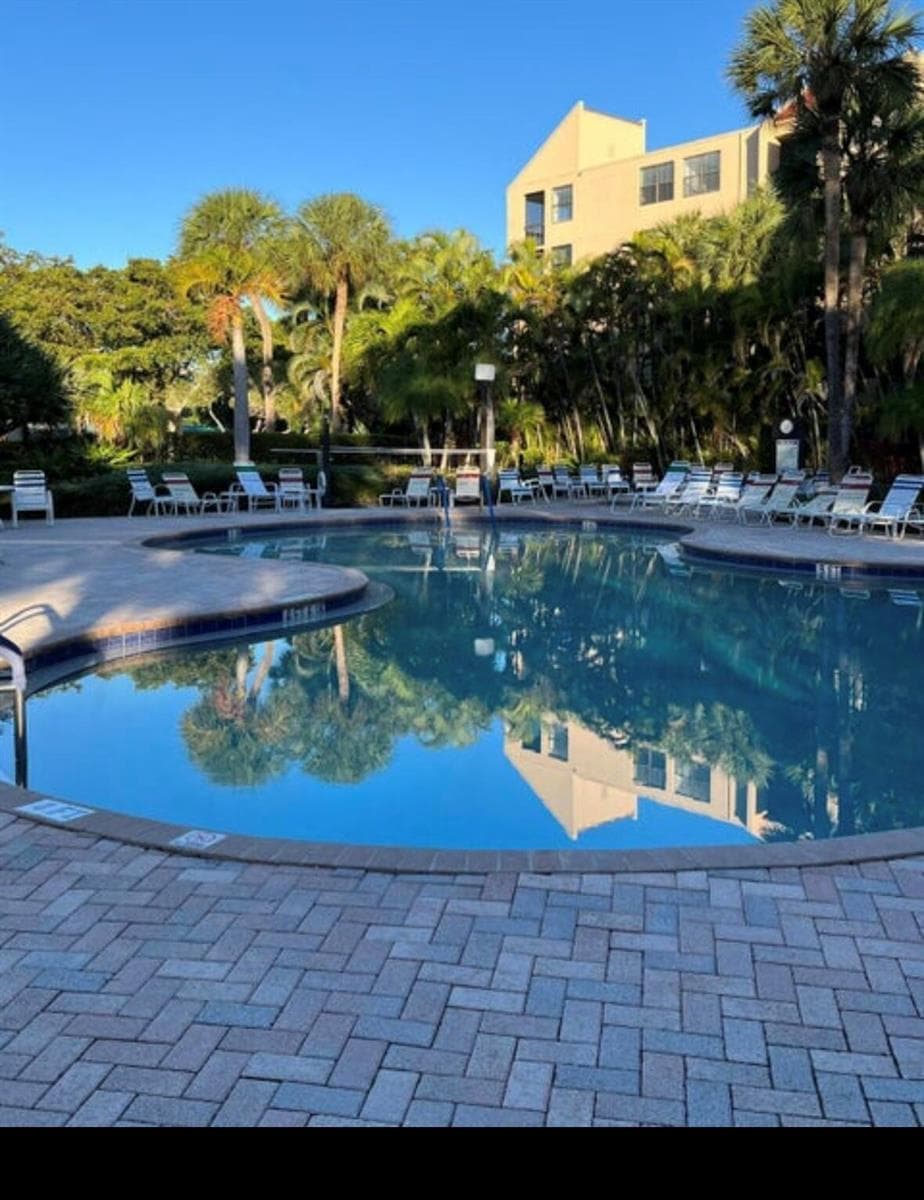 600 Egret Circle # 7305, Delray Beach FL 33444
