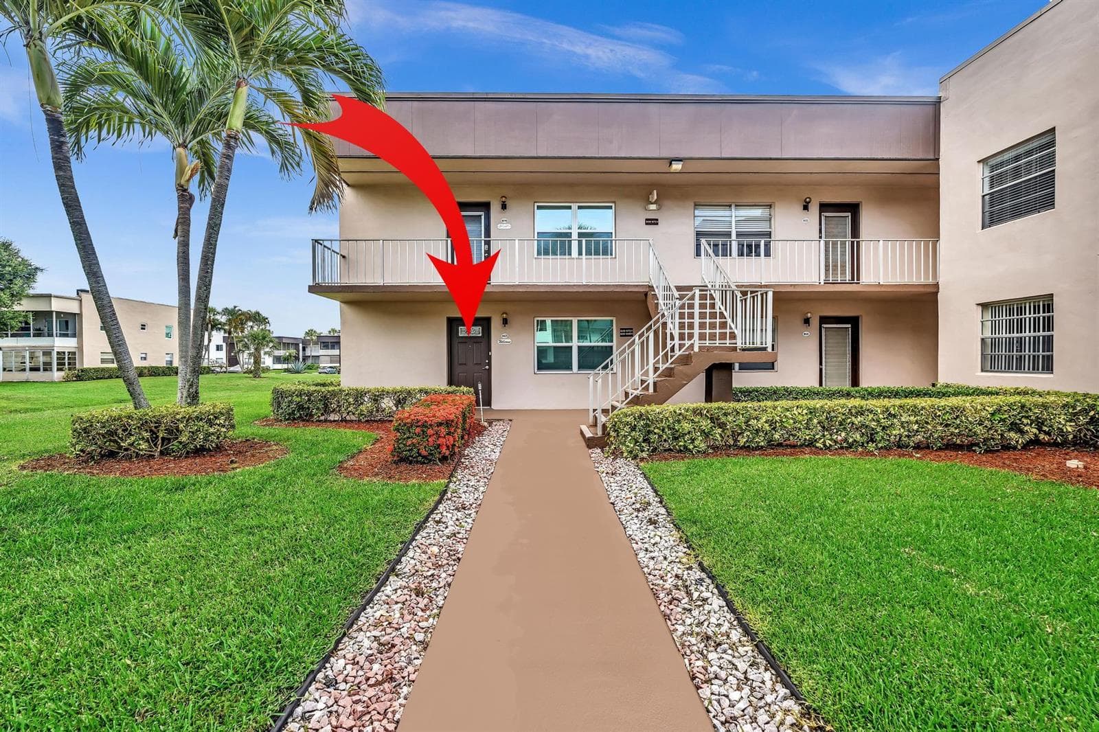 625 Normandy N # 625, Delray Beach FL 33484 photo 2