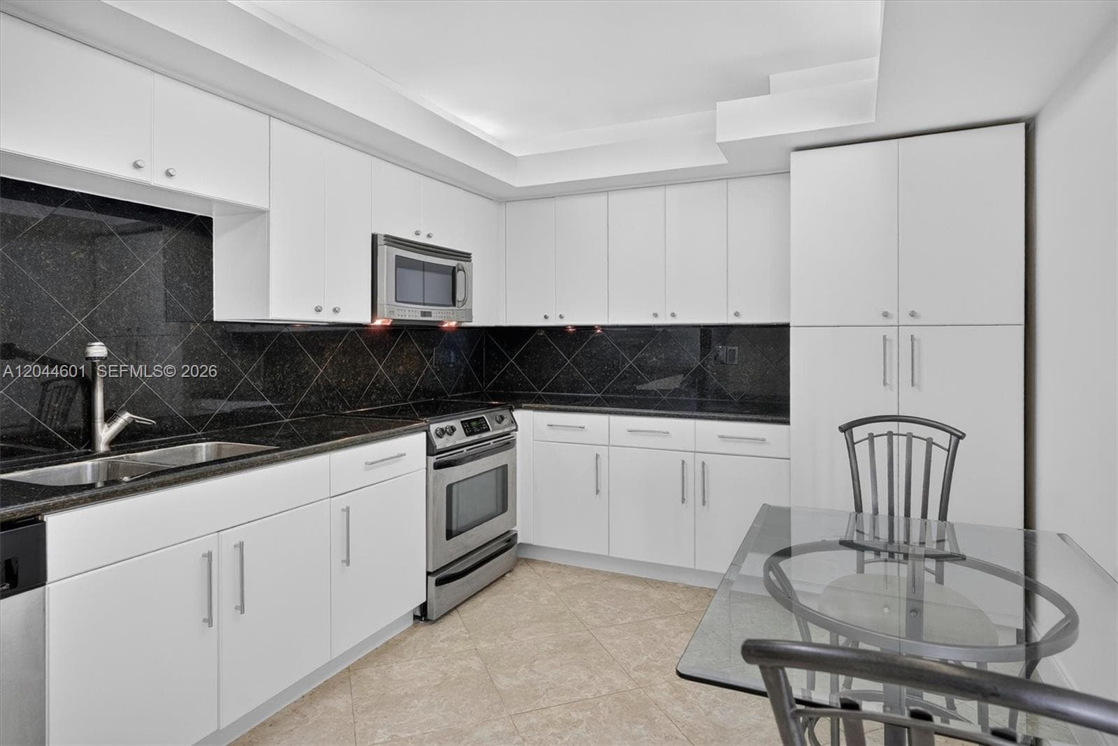 5001 Collins Ave # 9H, Miami Beach FL 33140 photo 4