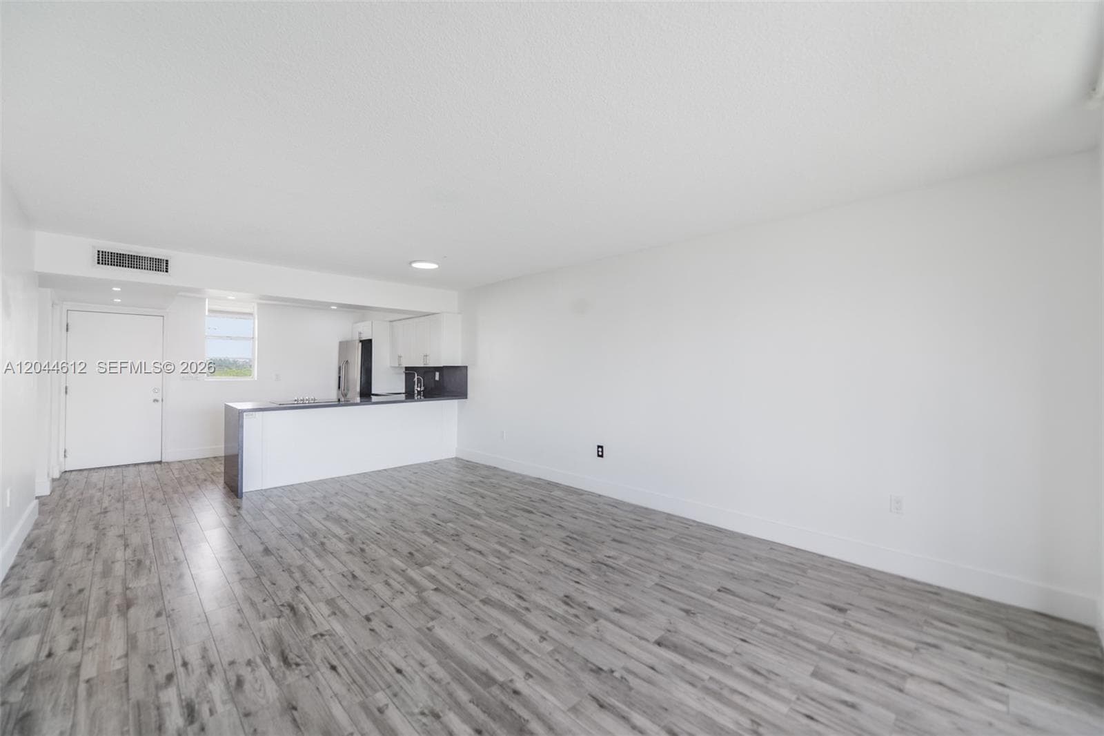 2851 Leonard Dr # J505, Aventura FL 33160 photo 4