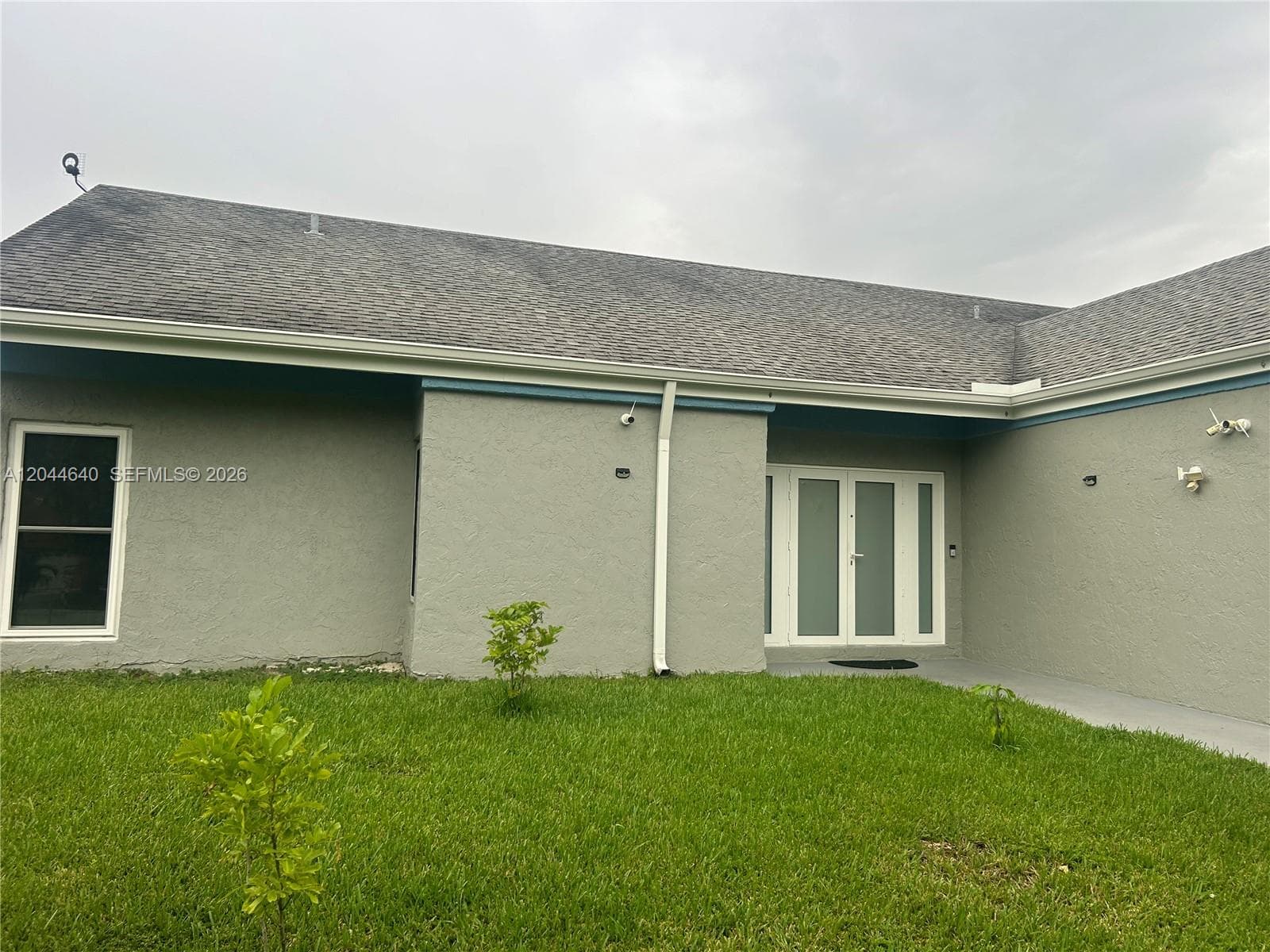 2730 Cypress Ave, Miramar FL 33025 photo 2