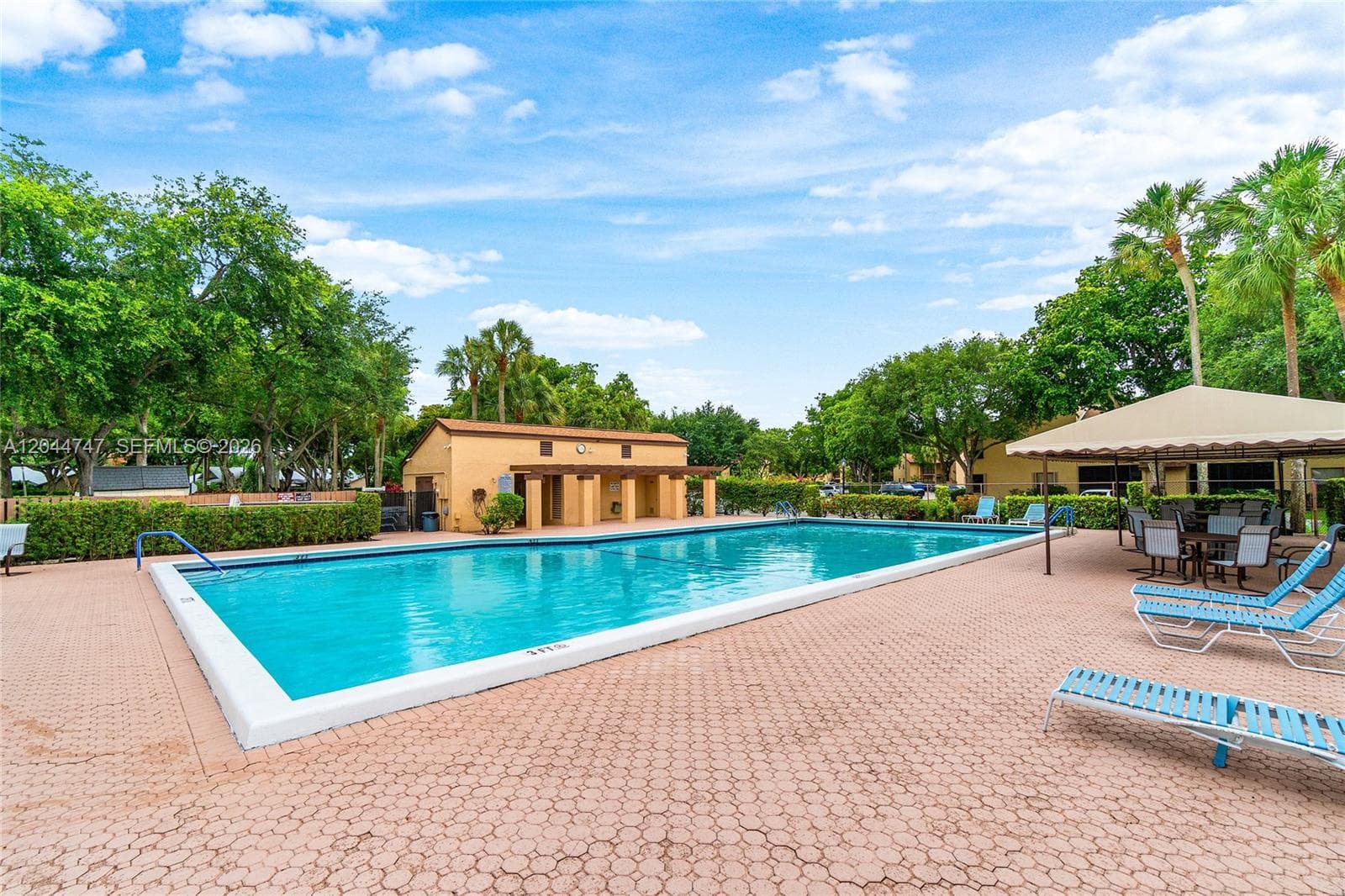 3953 Cocoplum Cir # 3609, Coconut Creek FL 33063 photo 2