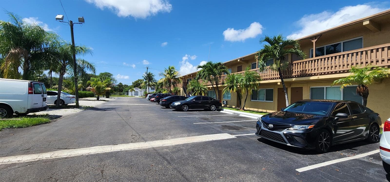 620 NW 7th Avenue # 16, Pompano Beach, FL 33060 photo 2