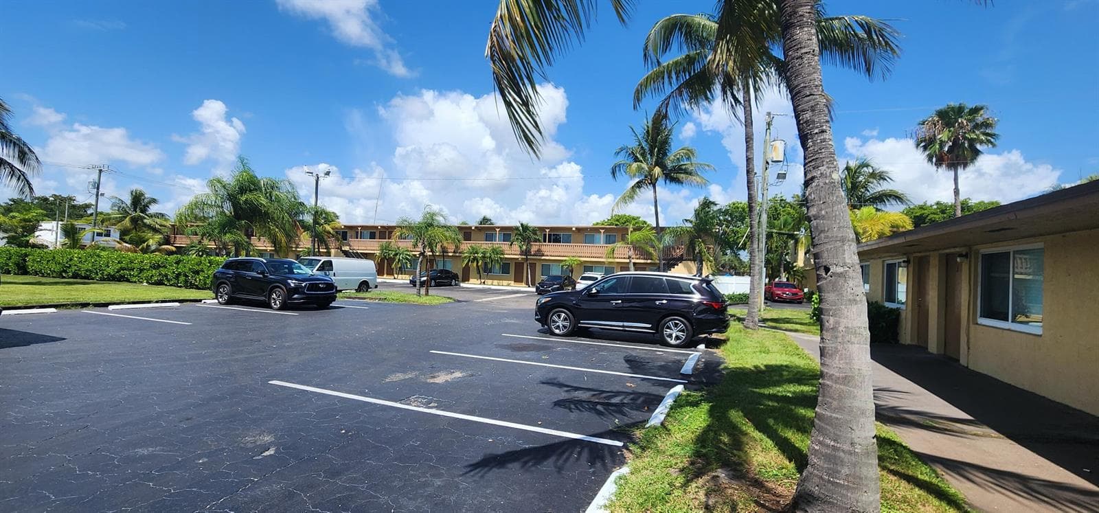 620 NW 7th Avenue # 16, Pompano Beach, FL 33060 photo 3