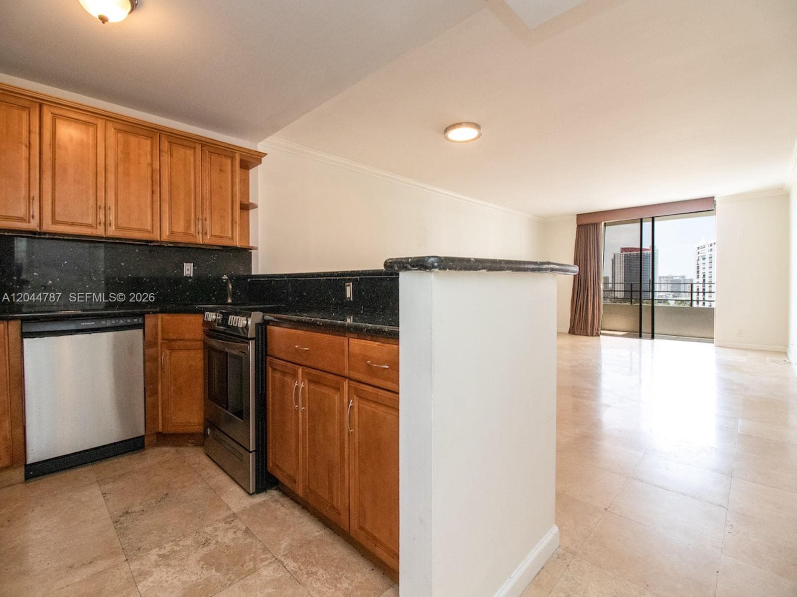600 Three Islands Blvd # 1218, Hallandale Beach FL 33009 photo 5