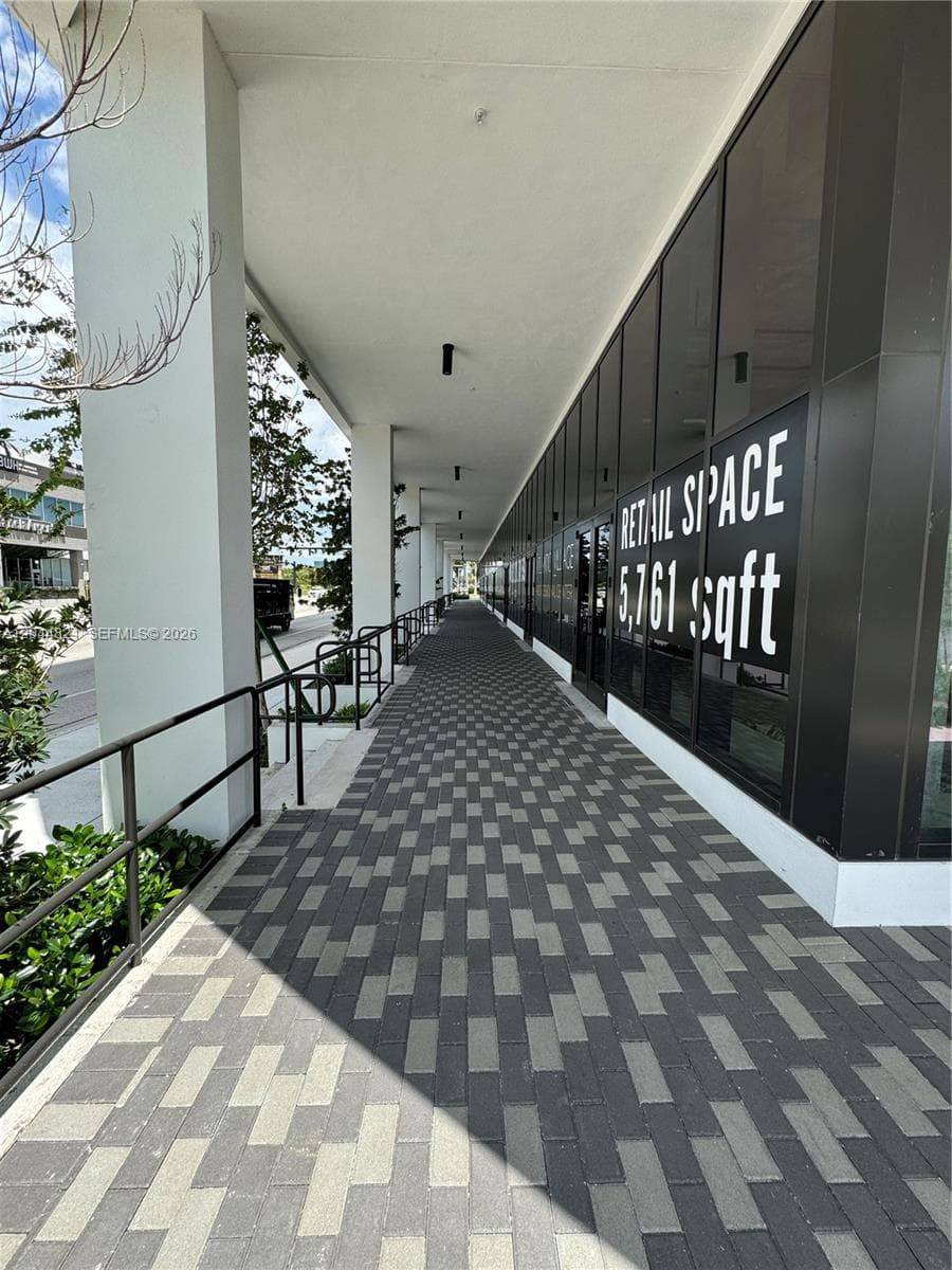 800 N Federal Hwy # 902, Hallandale Beach FL 33009 photo 4