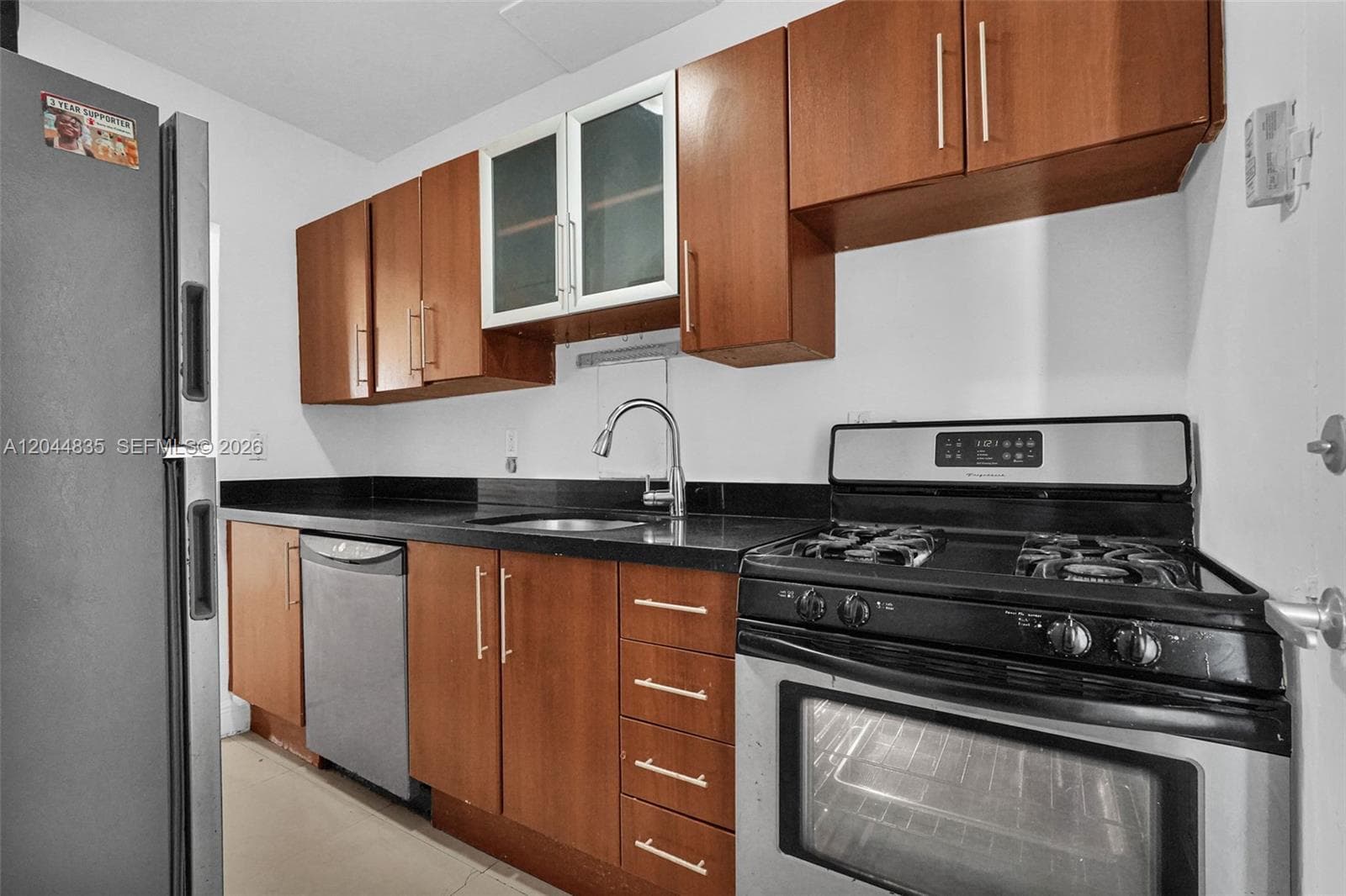 320 85th St # 4, Miami Beach, FL 33141 photo 4