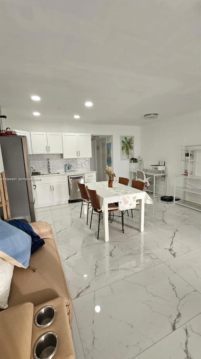 340 S Oakridge  S # 340, Deerfield Beach FL 33442 photo 4