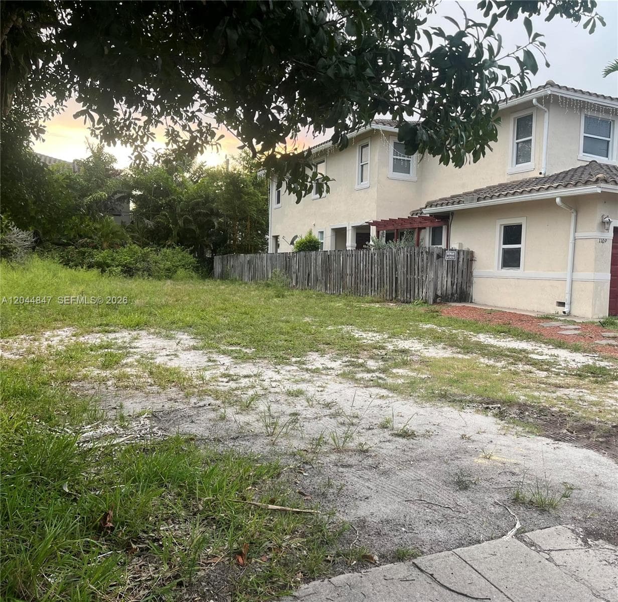 1107 NW 1st Ave, Fort Lauderdale FL 33311 photo 2