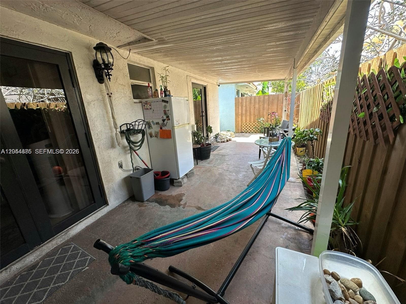 11537 SW 6th St, Sweetwater FL 33174 photo 2
