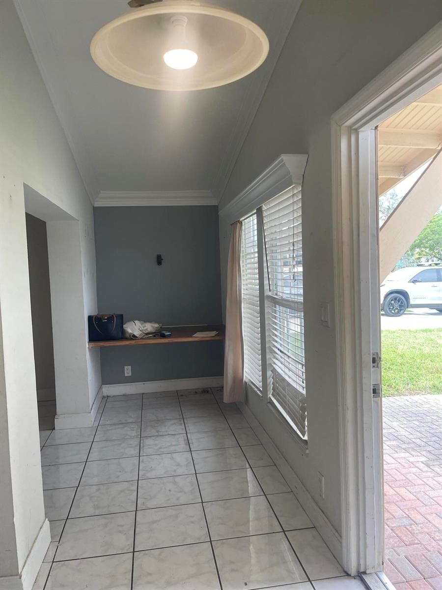 341 NW 52nd, Oakland Park FL 33309 photo 3