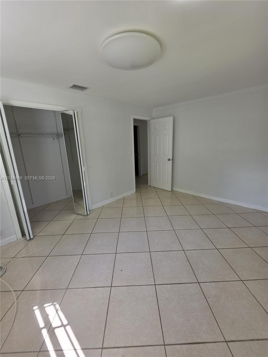 5720 Douglas St, Hollywood FL 33021 photo 3