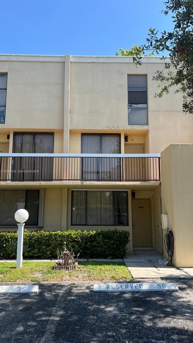 8711 SW 30th St # 106, Davie FL 33328 photo 4