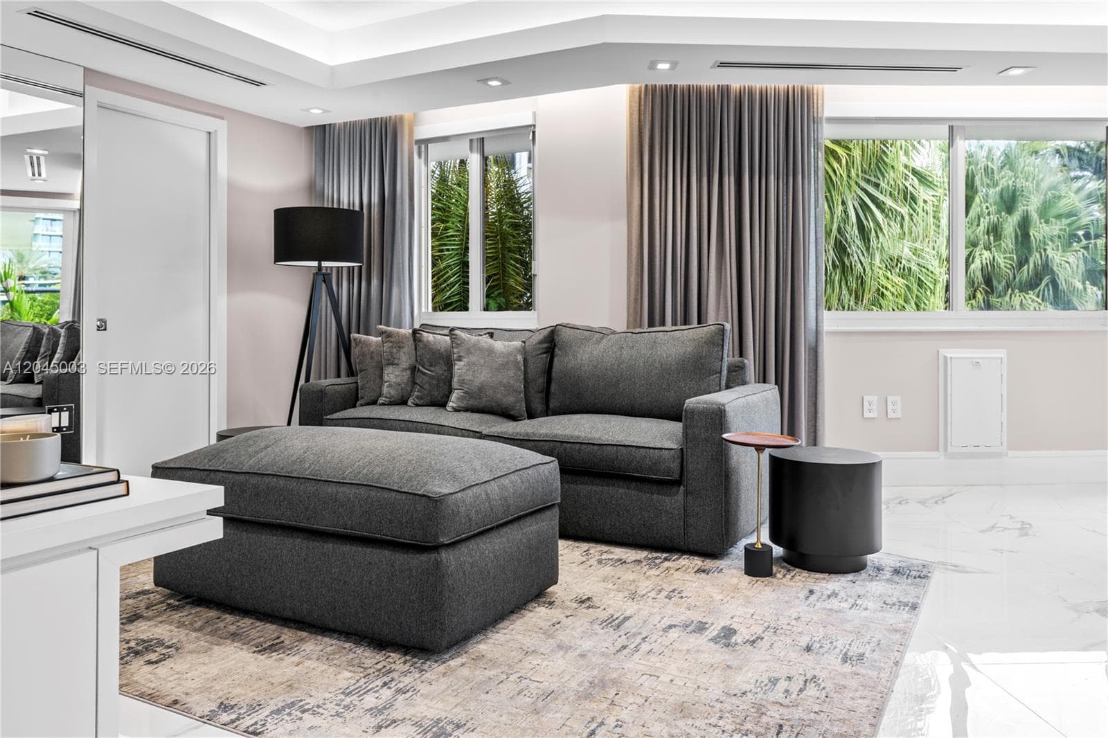 10190 Collins Ave # 203, Bal Harbour FL 33154 photo 4
