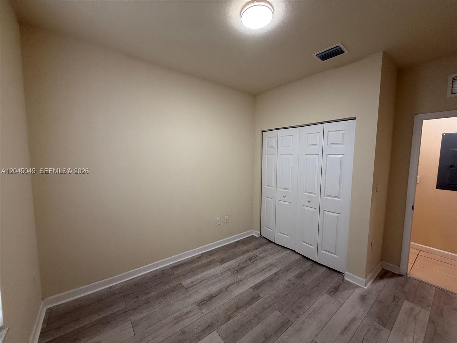 9572 SW 169th Pl # Main House, Miami FL 33196 photo 4