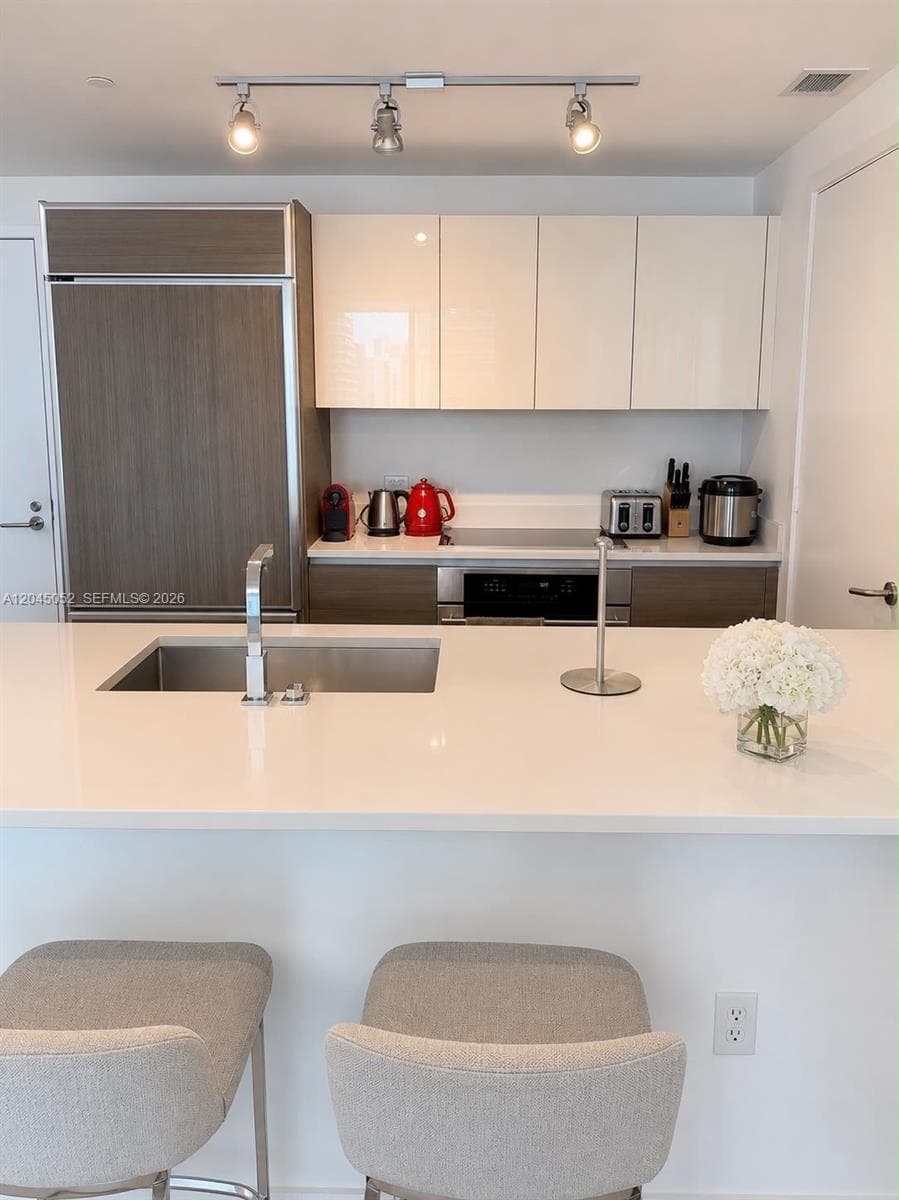 1100 S Miami Ave # 2809, Miami FL 33130 photo 3