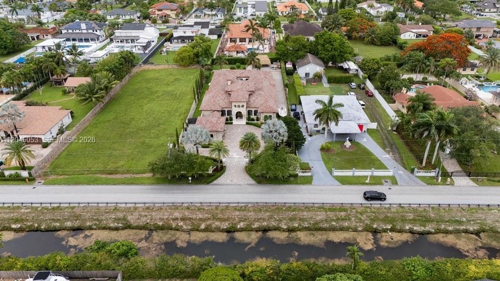 2835 SW 132nd Ave, Miami FL 33175 photo 2