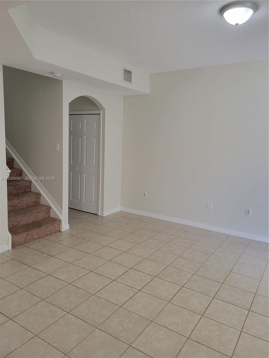 618 SW 106 AV # 1511, Pembroke Pines FL 33025 photo 4