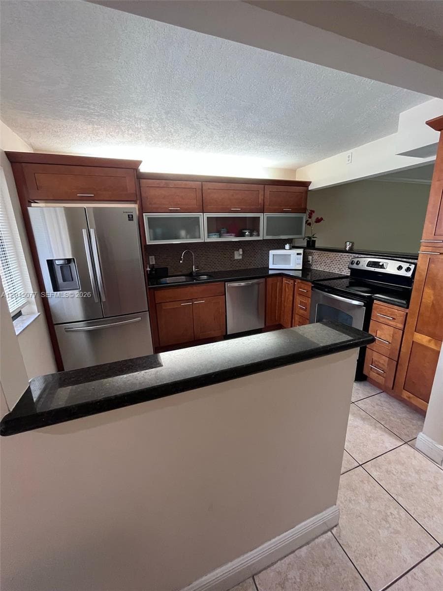 197 Lakeview Dr # 105, Weston FL 33326 photo 5