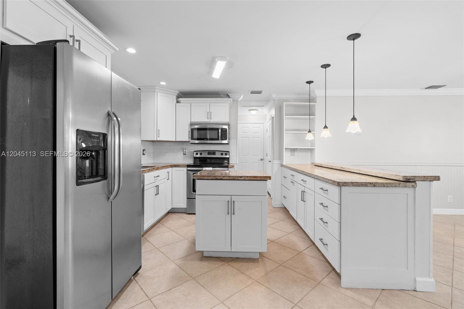 795 NW 73rd Ave, Margate FL 33063 photo 4