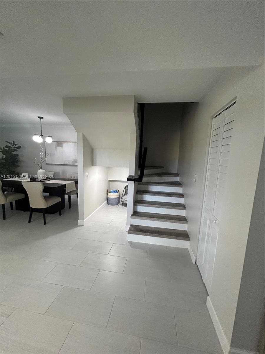 8985 Palm Tree Ln # 8985, Pembroke Pines FL 33024 photo 3
