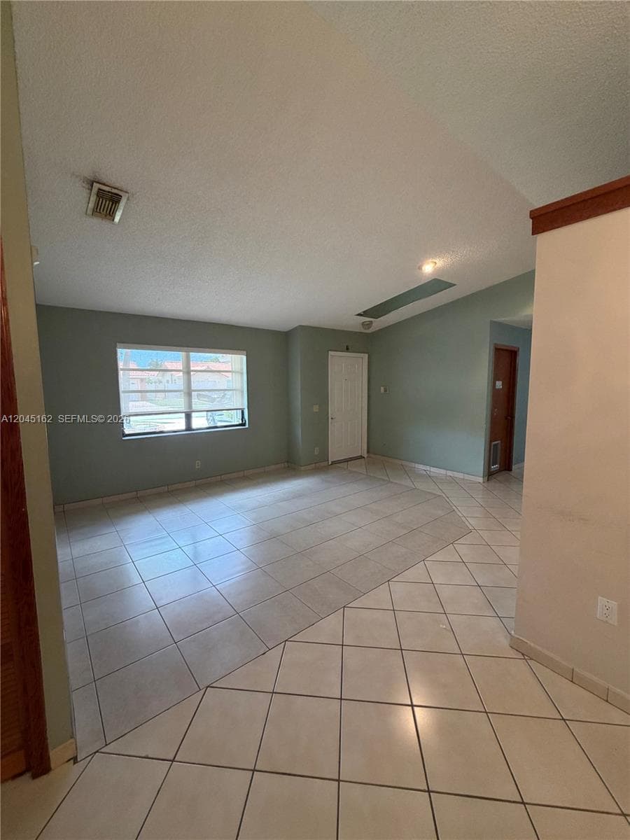 3262 SW 139th Pl, Miami FL 33175 photo 5