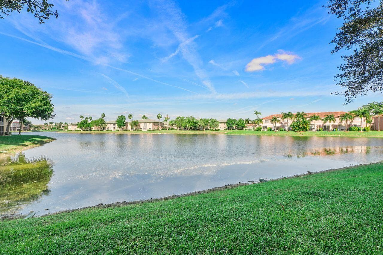 7763 Southampton Terrace # 108, Tamarac FL 33321 photo 2