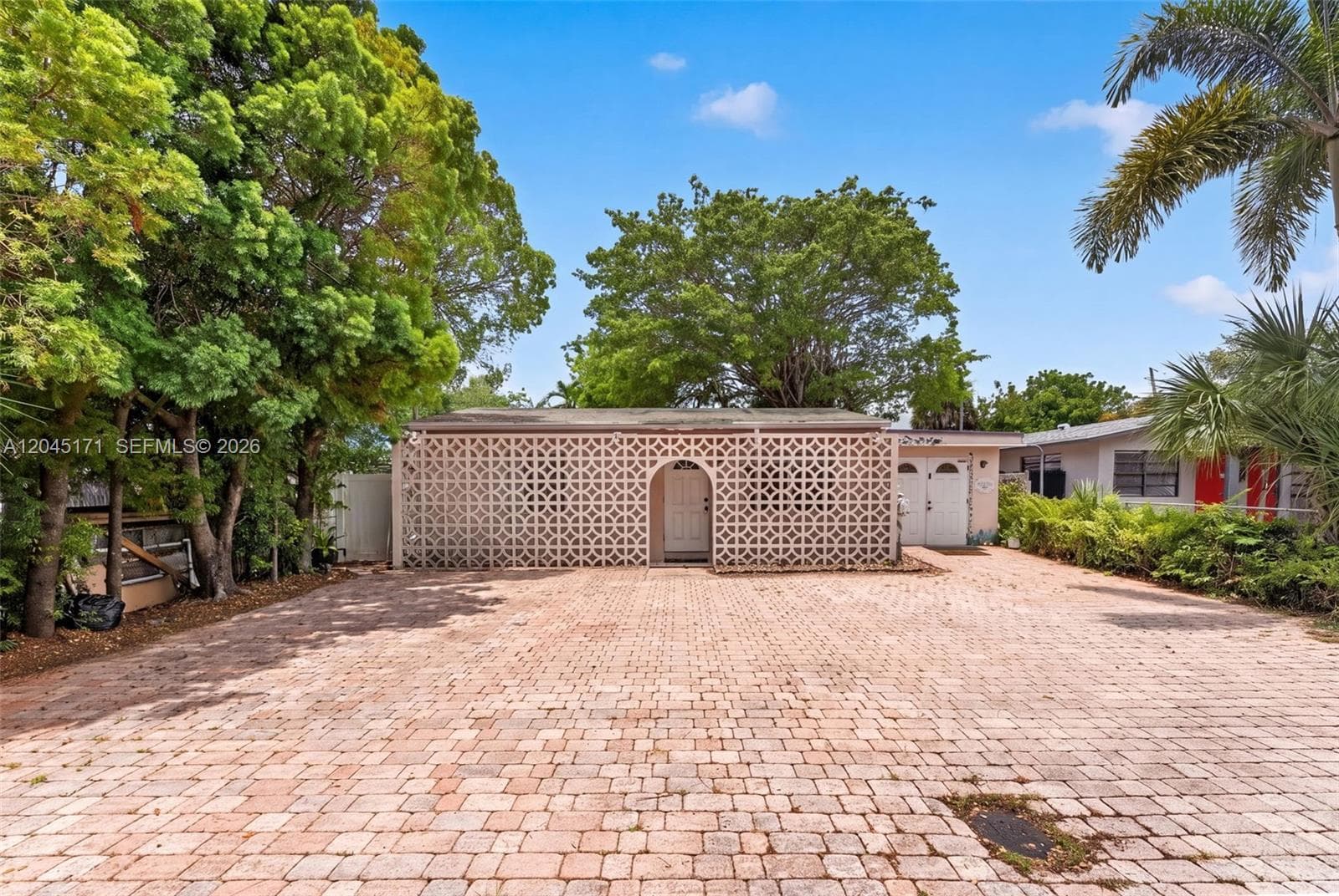 1805 N Dixie Hwy, Fort Lauderdale FL 33305 photo 4