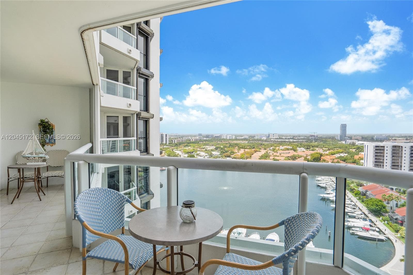 21055 Yacht Club Dr # 2005, Aventura FL 33180 photo 5