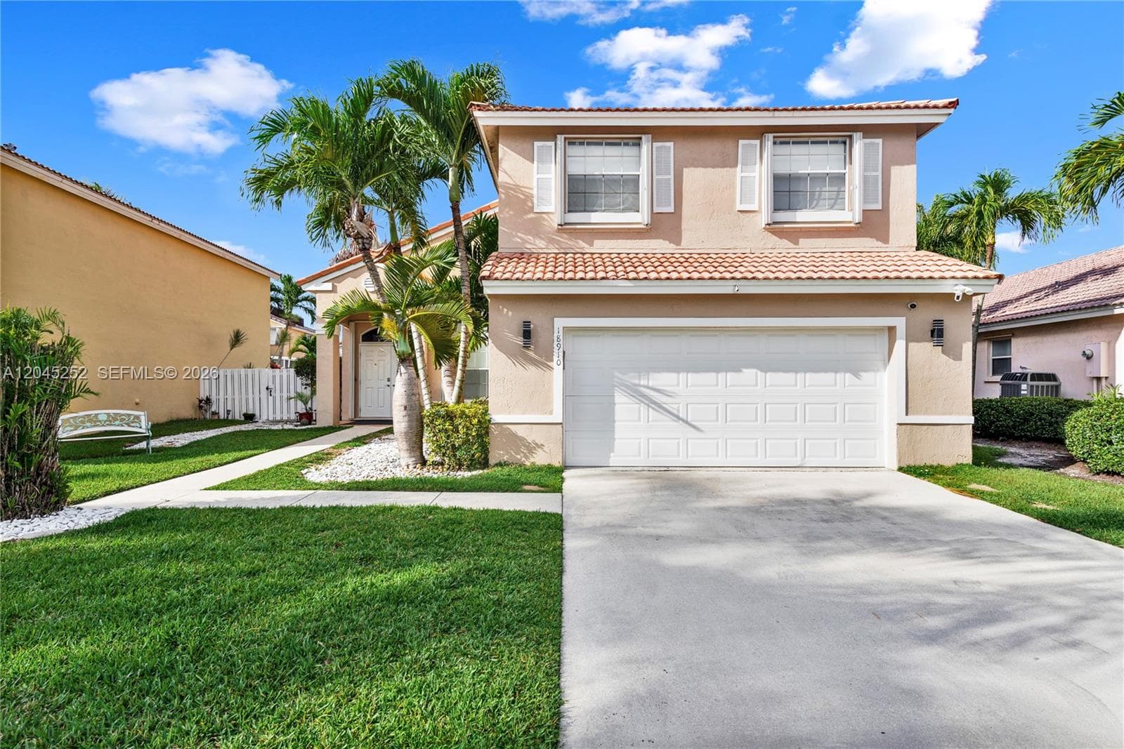 18910 NW 10th Ter, Pembroke Pines FL 33029 photo 3