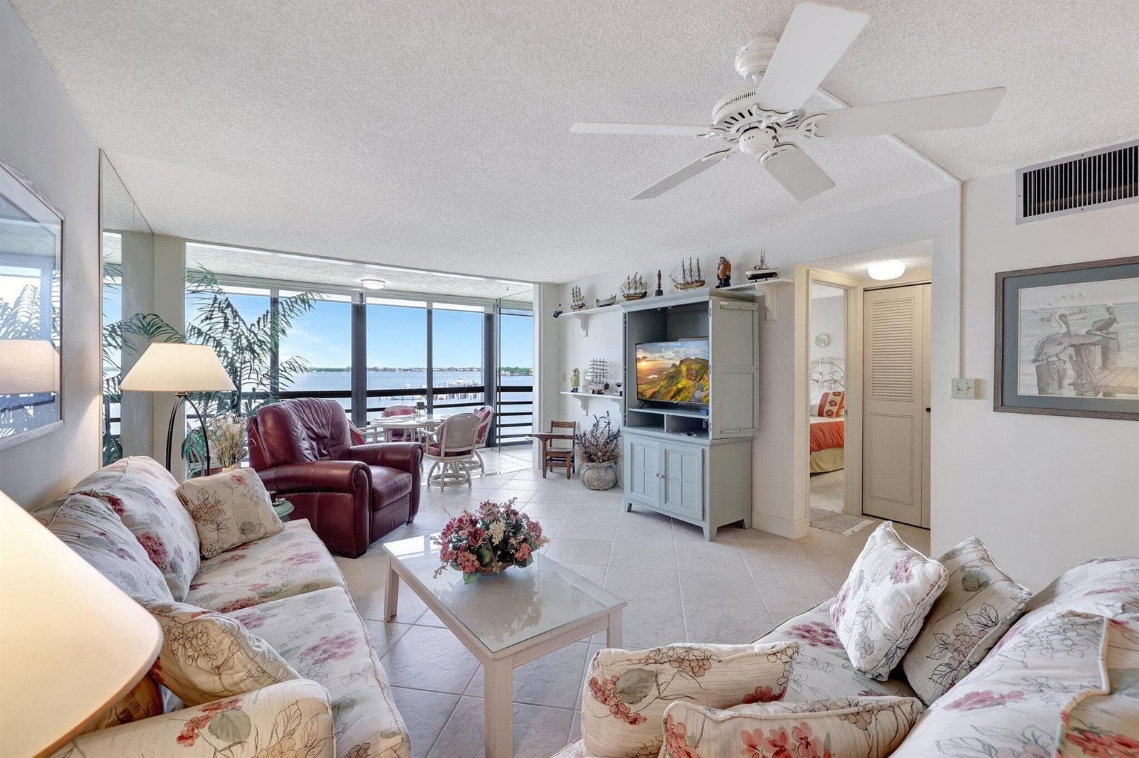 1950 SW Palm City Road # 304, Stuart FL 34994 photo 4