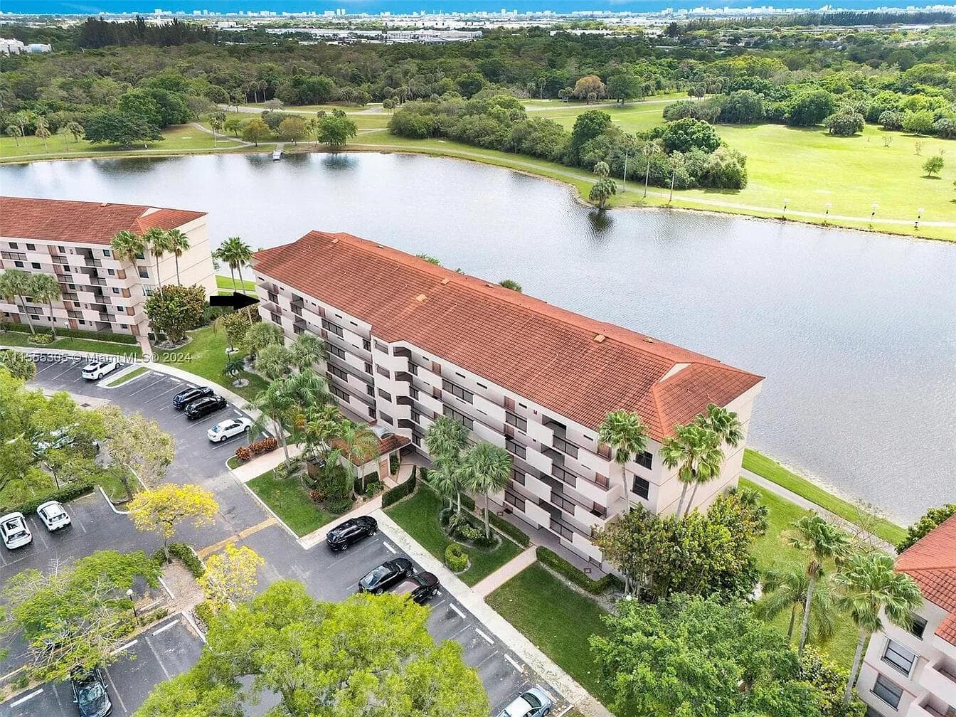 2767 Carambola Circle S # 401, Coconut Creek FL 33066