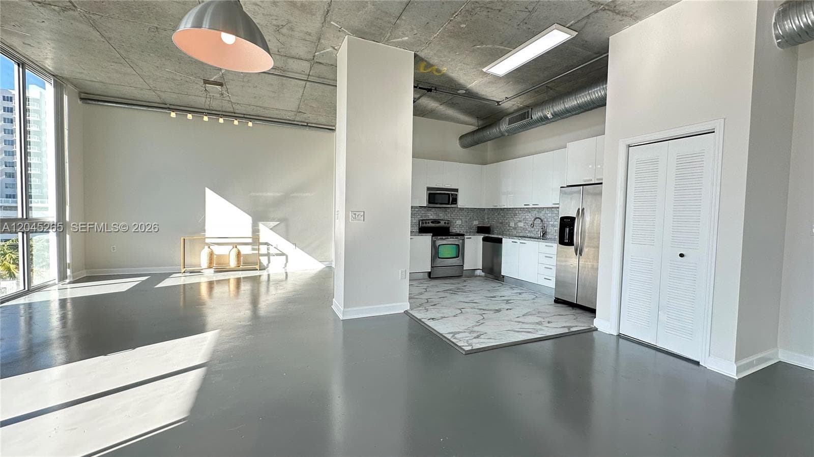 2100 Van Buren St # 522, Hollywood FL 33020