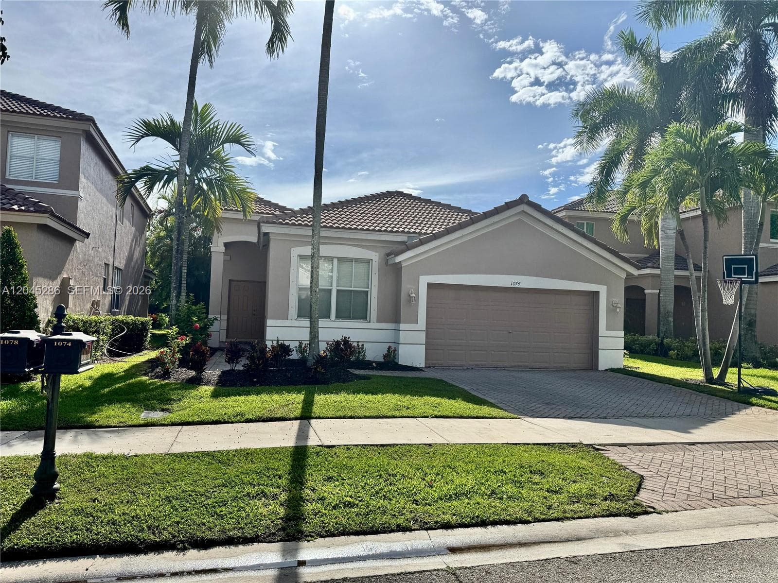 1074 Bluewood Ter # 0, Weston FL 33327 photo 2