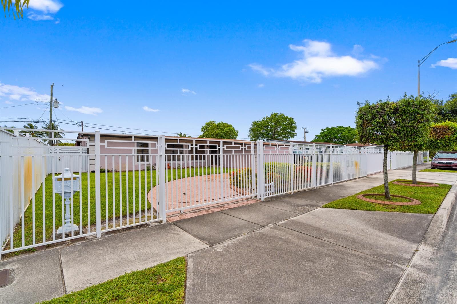 6160 W 14th Avenue, Hialeah FL 33012 photo 3