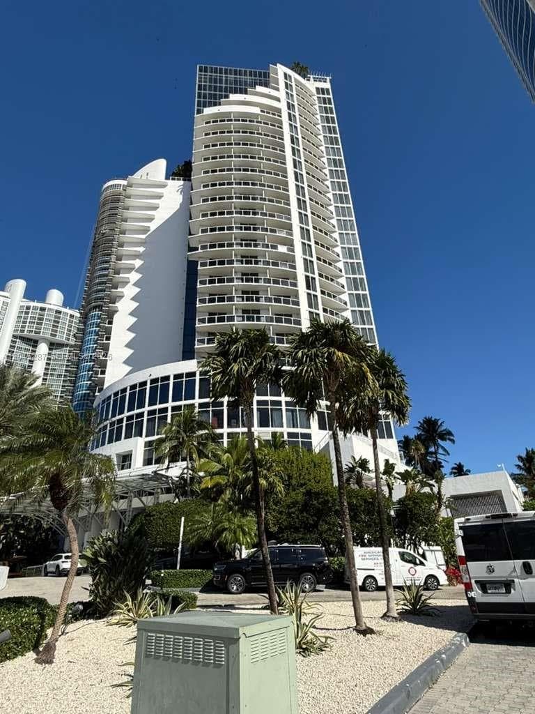 18001 Collins Ave # 1006, Sunny Isles Beach FL 33160 photo 3