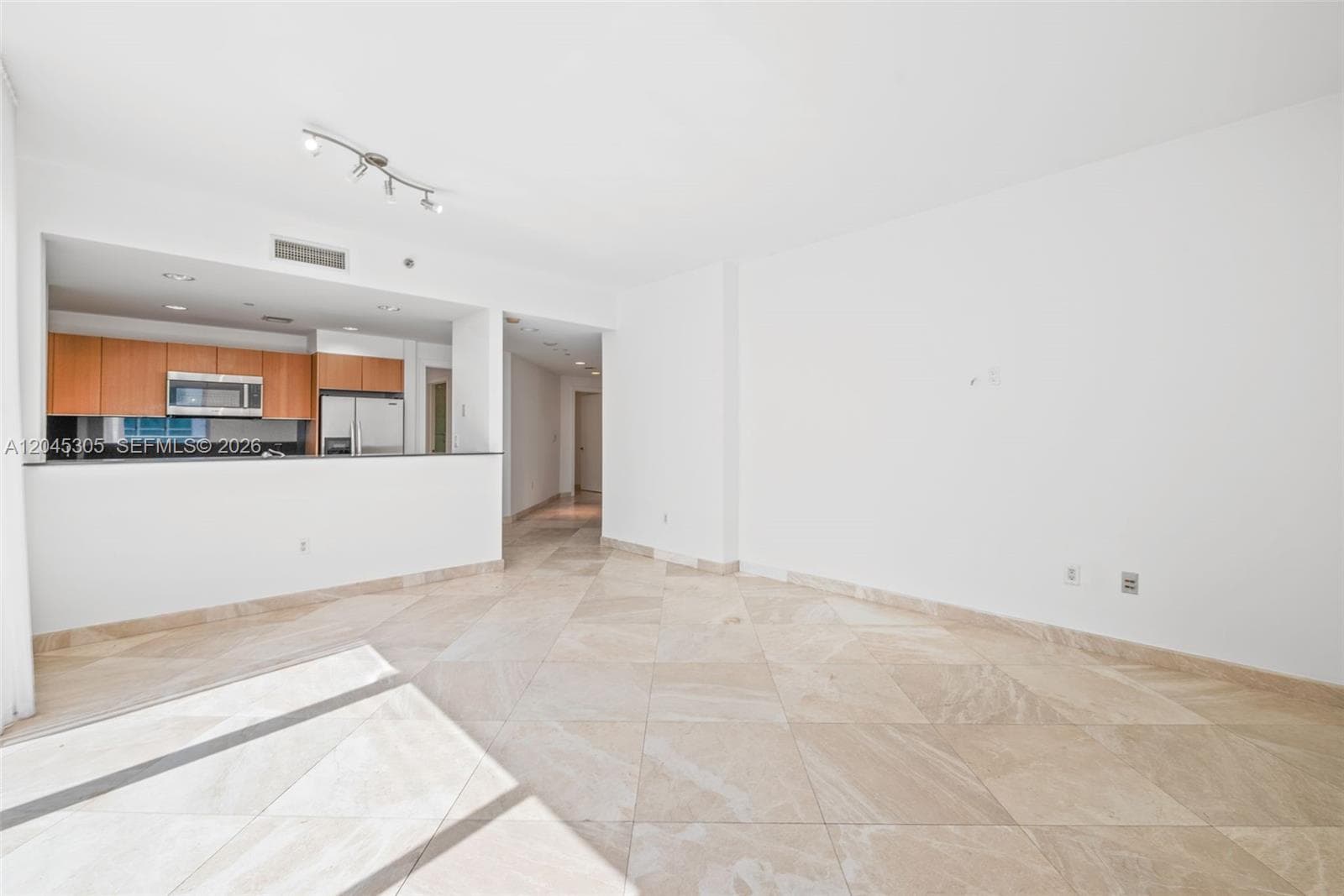 1050 Brickell Ave # 3314, Miami FL 33131 photo 3