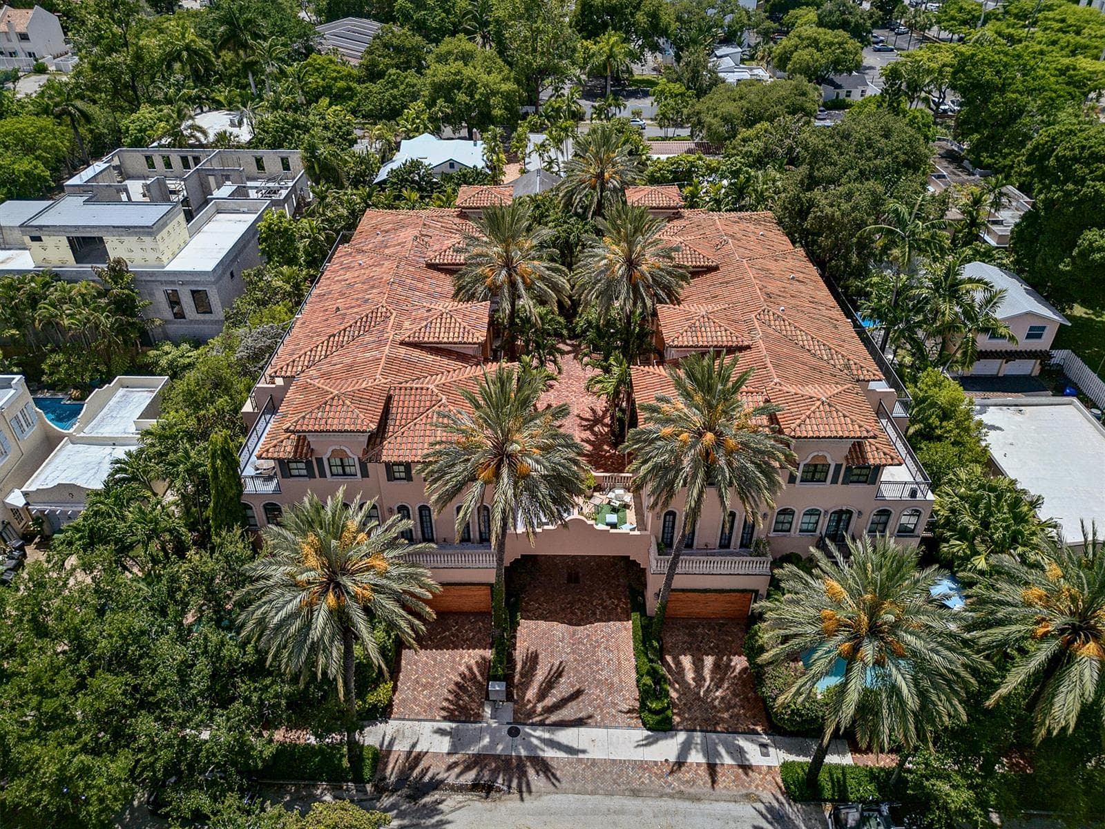 31 SE 10th Avenue, Fort Lauderdale FL 33301
