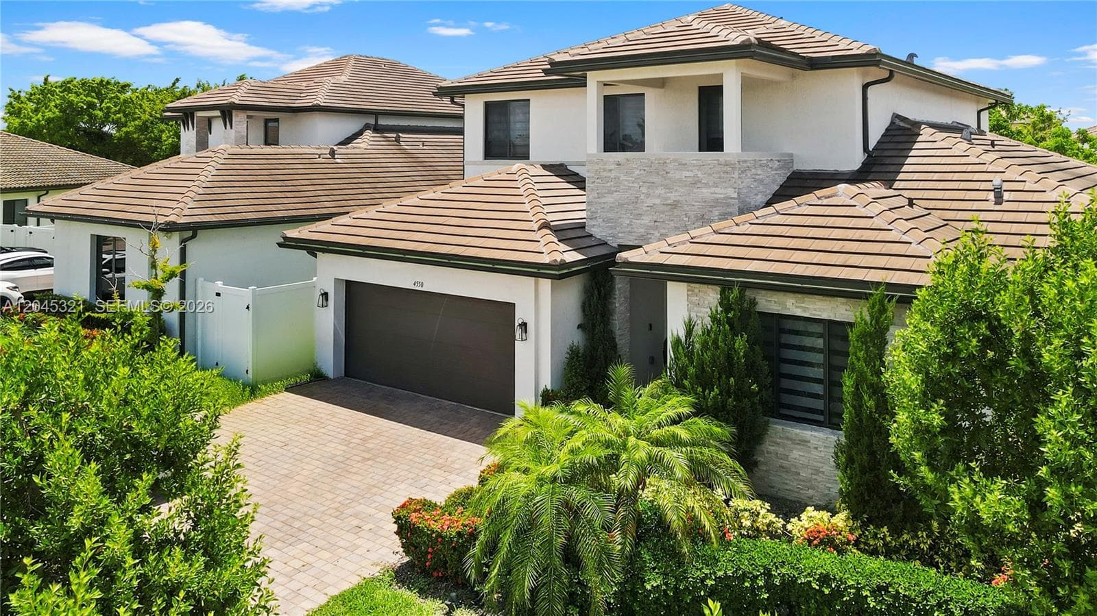 4550 SW 178th Ave, Miramar FL 33029 photo 2