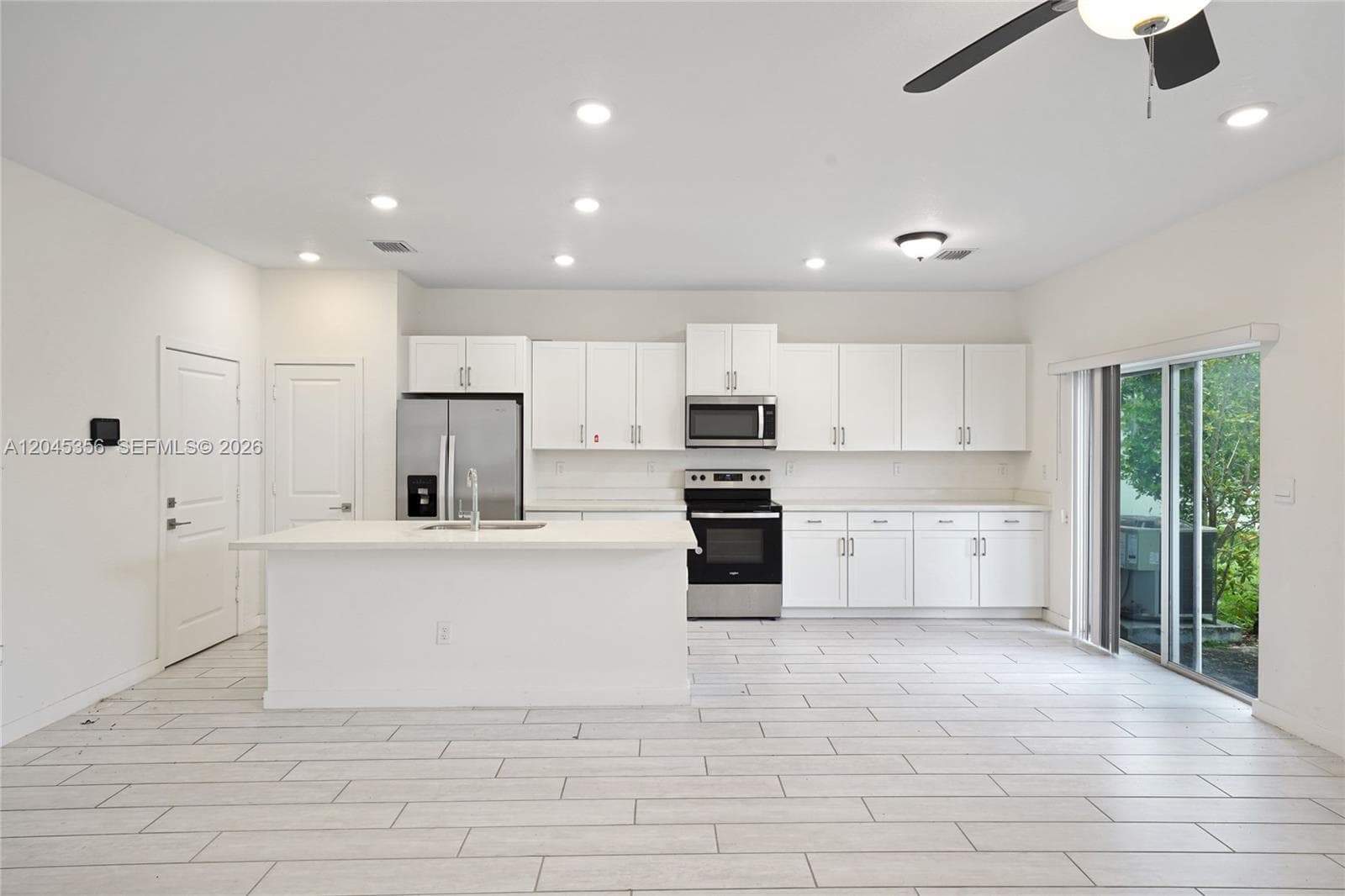 763 SE 17th St, Homestead FL 33034 photo 5