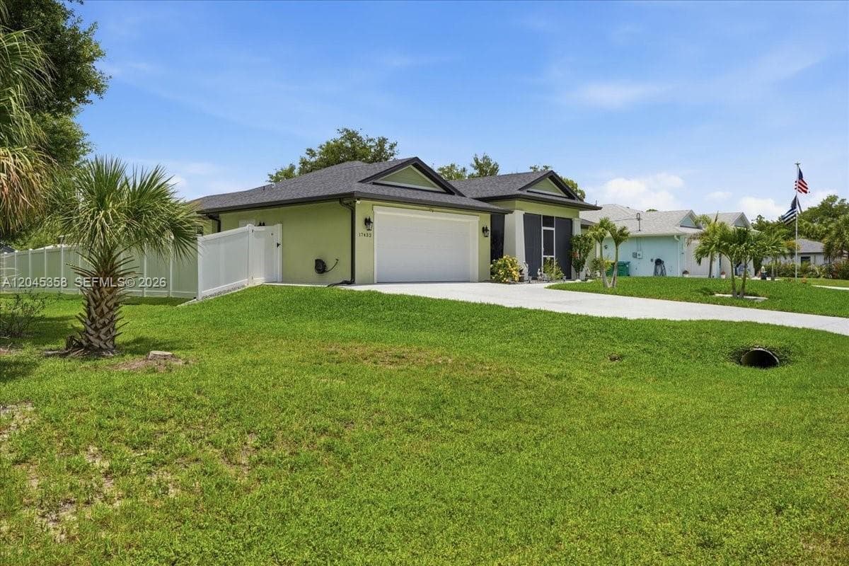 17432 Shirley Avenue, Port Charlotte FL 33948 photo 4